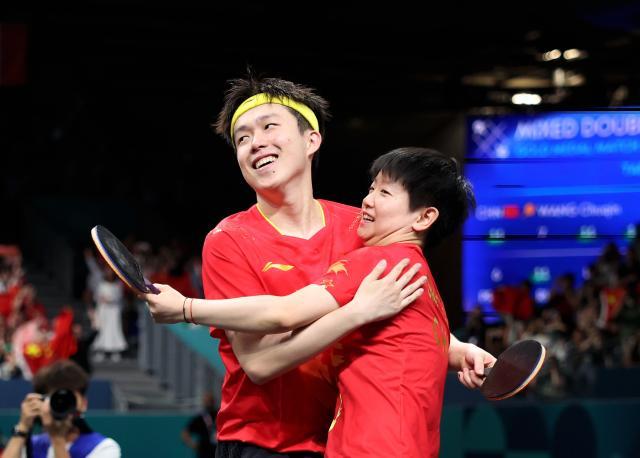 1723340332942017881.jpg 巴黎奥运会丨乒乓球——王楚钦_孙颖莎混双夺冠XxjpseC010384_20240730_MVPFN0A001.jpg