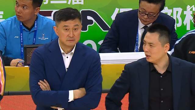 pg电子官网-果然遭3杀！广东惨负上海无缘4强，杜锋弃用强援，奎因空砍37+14